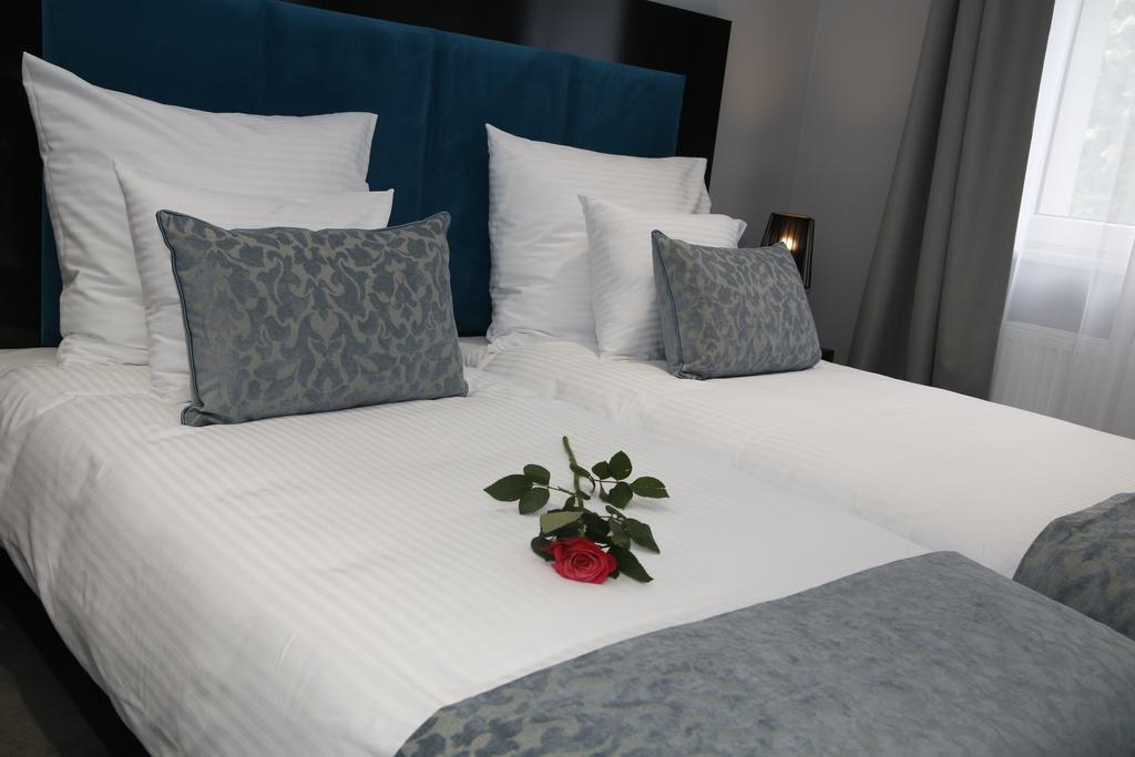 Hotel Chopin Bydgoszcz Værelse billede